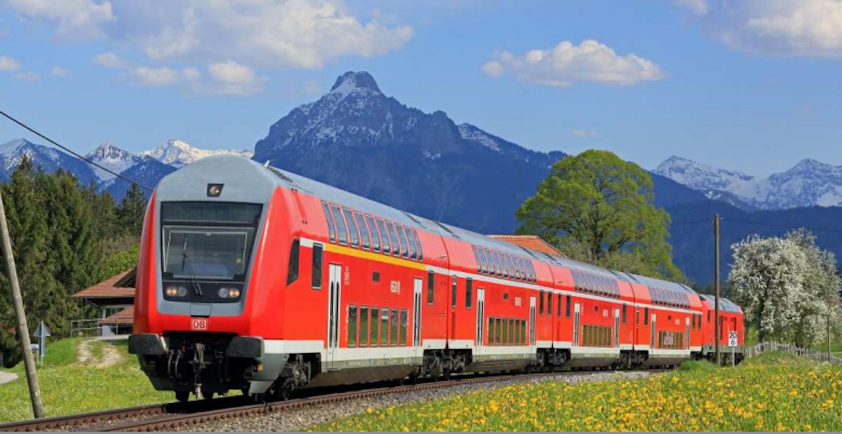 DB Region Dosto in den Bergen 1200x618